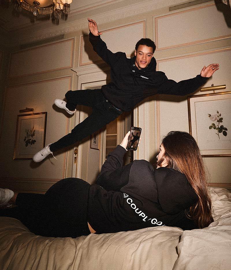 Суичъри за двойки Couple Goals